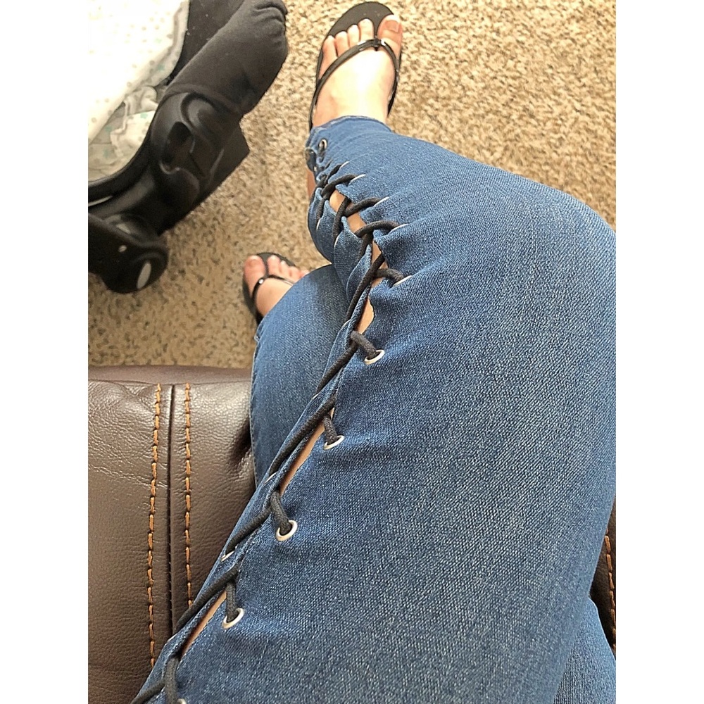 ⛔️SOLD⛔️PacSun Lace Up Jeans - Picture 5 of 6